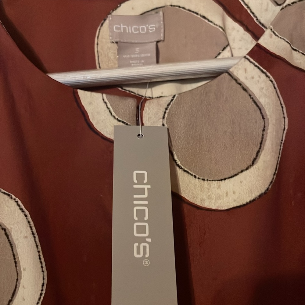 Chicos Printed Topper. - image 2